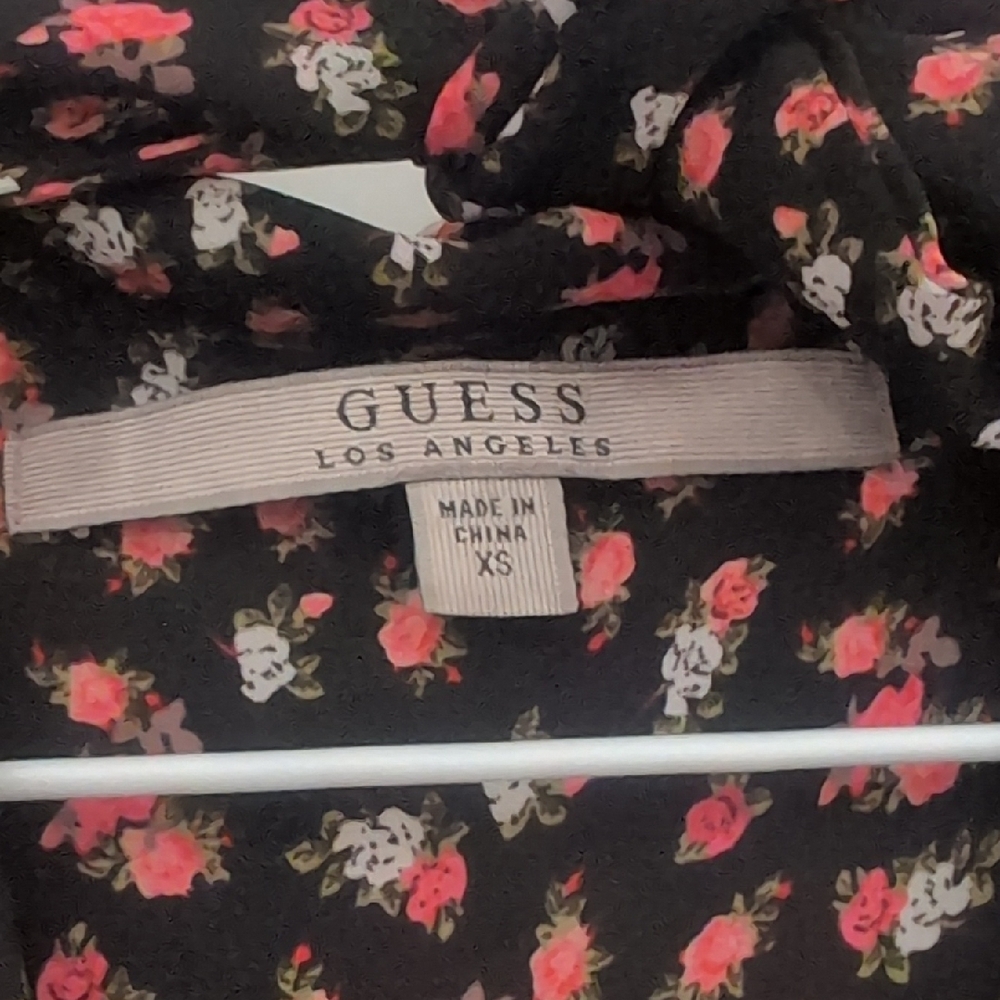 Guess Black and Red Floral Blouse - Picture 2 of 3
